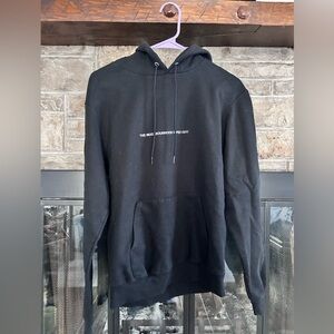 “THE NEIGHBORHOOD WIPED OUT” black M hoodie // ✅bio for more shipping option